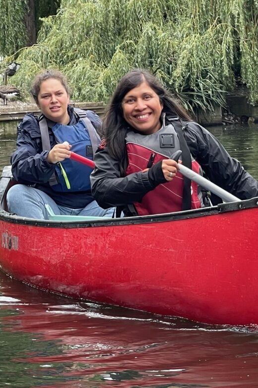 2 seater Canoe Rental in Ladbroke Grove - Is it family-friendly? The age and weight limits tell the story