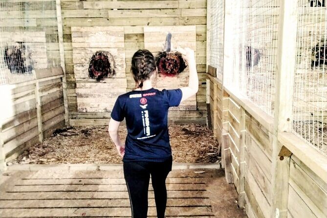 30 Minute Axe Throwing Experience in Llangollen - Learning multiple throwing techniques in a 30-minute coaching loop