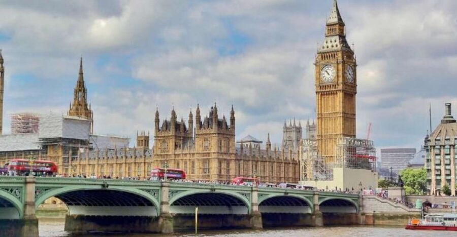 4-Hour Private Tour of London in a Panoramic Black Cab - The Westminster core: Westminster, Westminster Abbey area, and Parliament Square
