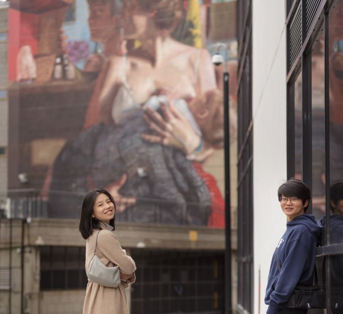 Aberdeen: Daily City Centre Walking Tour (2pm) - Marischal College and the Art Gallery: a strong opening in the heart of town
