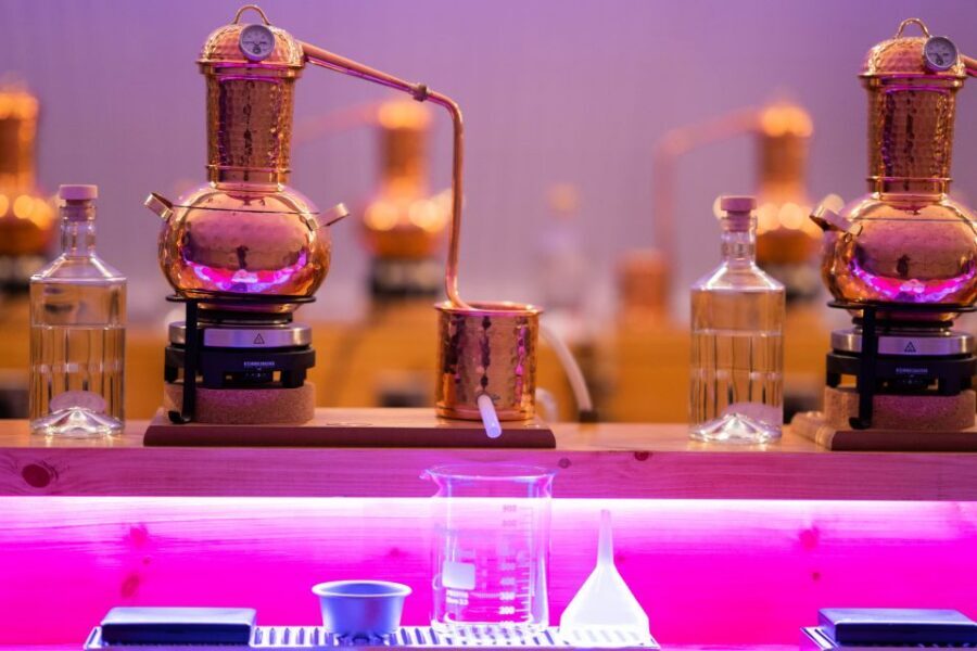 Aberdeen: Gin Distillery Discovery Tour with Welcome Drink - Value for money: why $47 can make sense for this format