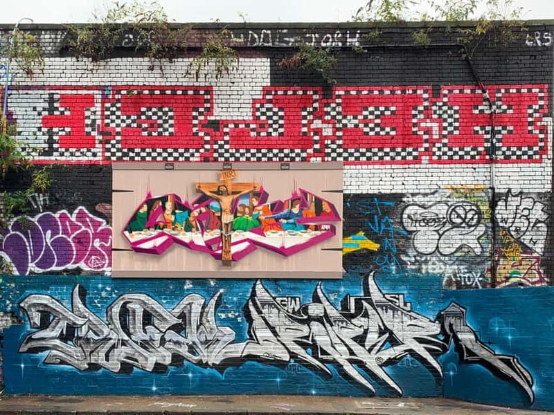 ADVANCED GRAFFITI STREET ART TOUR / SHOREDITCH / EAST LONDON - The 2.5-hour format: what the tour does in real time