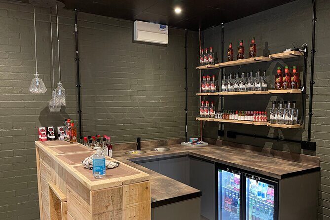 Afternoon Distillery Tour in Newport - Key highlights that make this tour worth your time