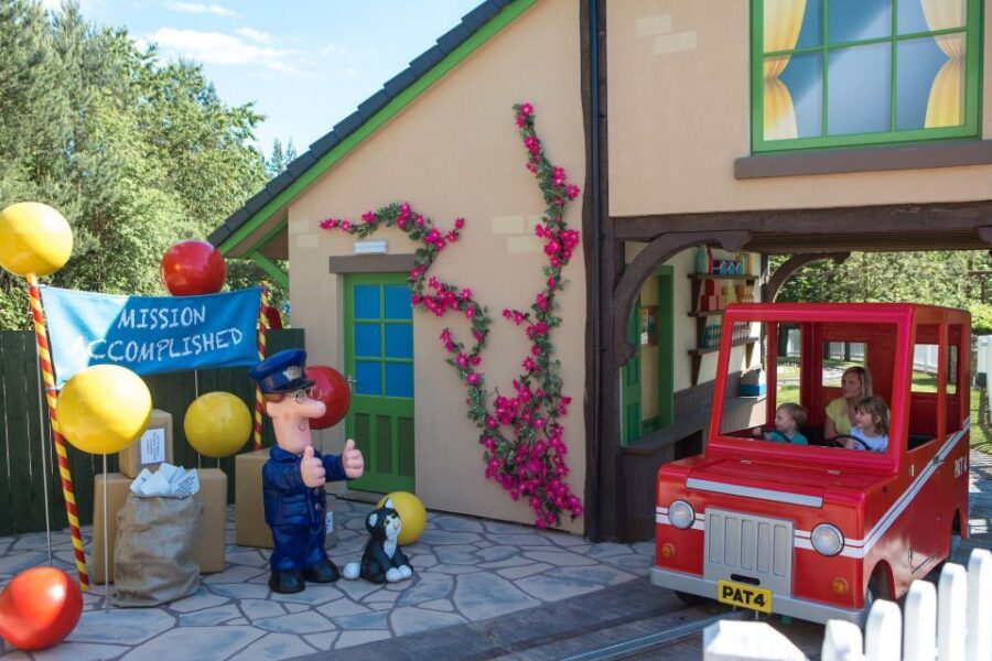 Alton Towers Resort: Entrance Ticket - Tickets and height rules: how to avoid day-of surprises