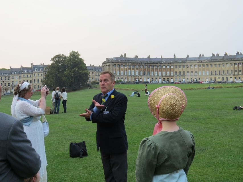 Bath: 2 Hour Private City Walking Tour - Pulteney Bridge, Guildhall Markets, and Theatre Royal for street-level texture