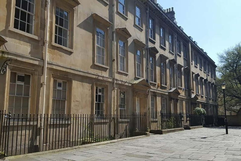 Bath: Best of Bath Walking Tour Ltd, Georgian Tour. - Royal Crescent and Royal Victoria Park: the grandeur you can actually walk