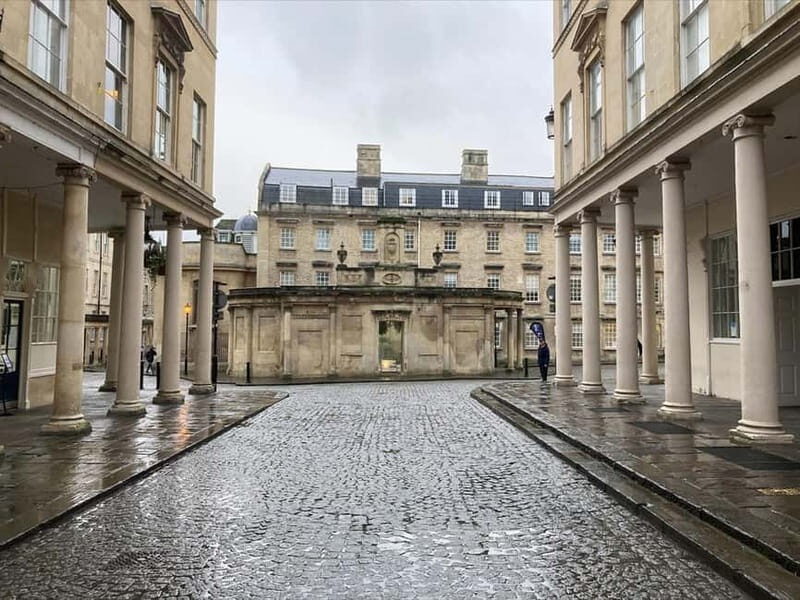 Bath: Best of Bath Walking Tour Ltd, Georgian Tour. - Pulteney Bridge and the old East Gate: closing the loop back to Bath Abbey