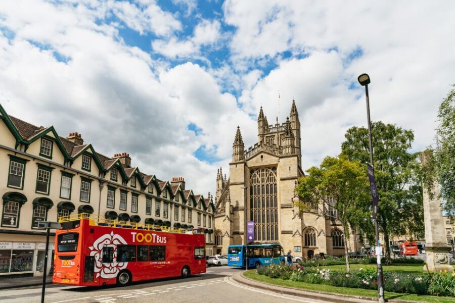 Bath: City Walking Tour with Optional Roman Baths Entry - The Circus: where curves make sense