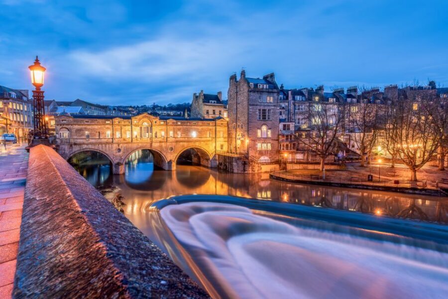 Bath: Guided Ghost Tour - The stories you’ll hear: monks, hangings, witches, poltergeists, plague pits