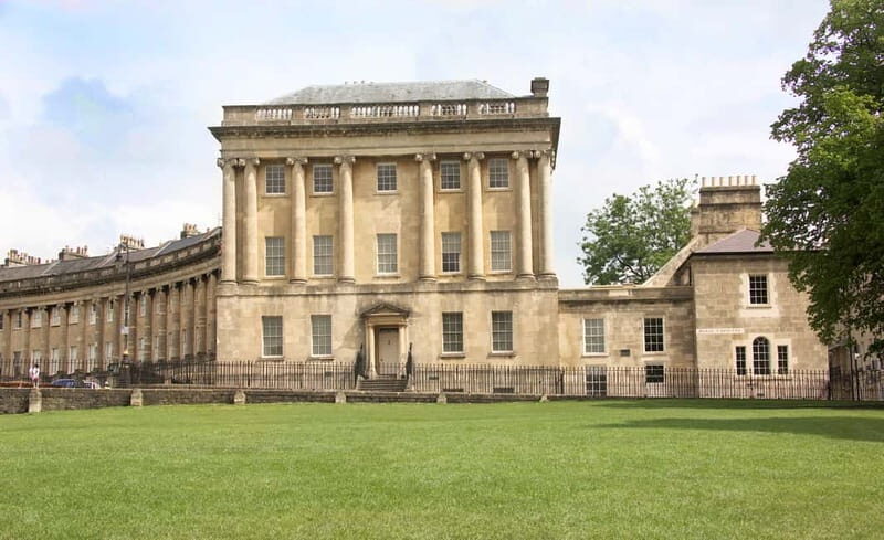 Bath: Private Bridgerton Walking Tour for upto 20 people - Key things you’ll get from this Bridgerton Bath walk