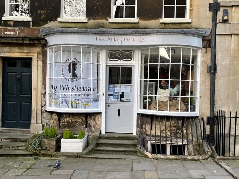 Bath: Private Bridgerton Walking Tour for upto 20 people - Featheringtons and Lady Danbury: how Regency status looks in real stone