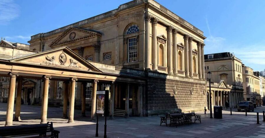 Bath: Private Unconventional History of Bath Walking Tour - Key things to know before you walk