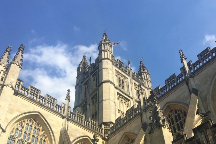 Bath: Walking Tour of Bath and Guided Tour of Bath Abbey - Bath Abbey inside and out: a 30-minute guided payoff