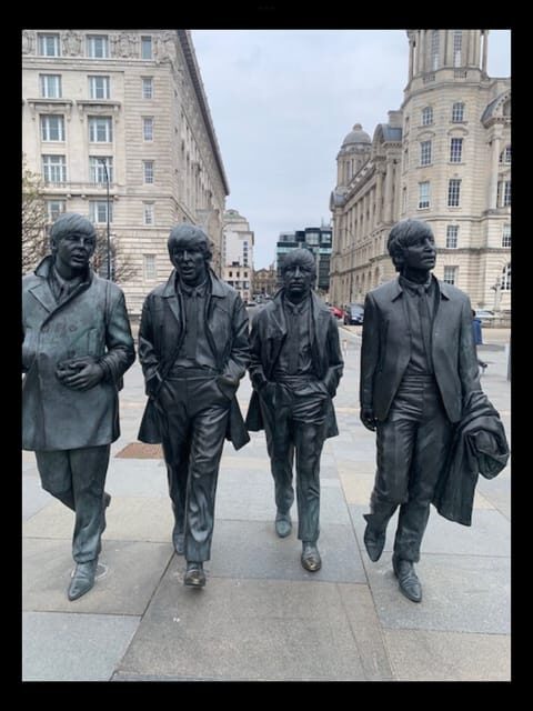Beatles city taxi tour : Private tour of Beatles locations - Meeting Steve: the guide experience that changes the whole day