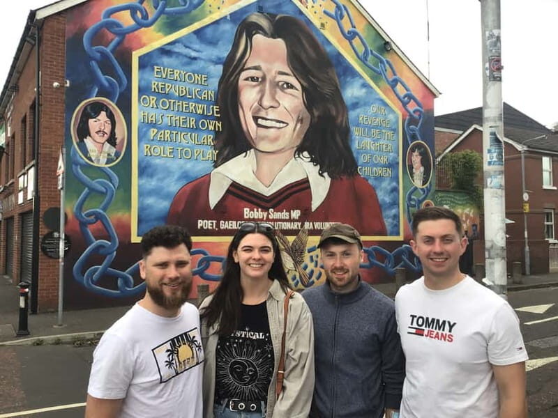 Belfast: Black Taxi Tour & Crumlin Road Jail Tour - Key Things That Make This Belfast Tour Worth Your Time
