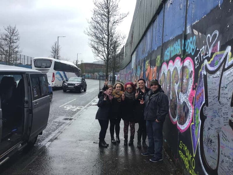 Belfast: Black Taxi Tour & Crumlin Road Jail Tour - A Black Taxi Route Through Belfast Murals and the Troubles
