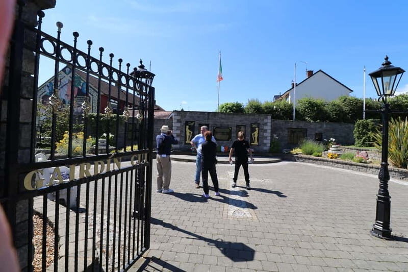 Belfast: Famous Murals Private Tour - Your guide: straight talk, local perspective, and useful candor