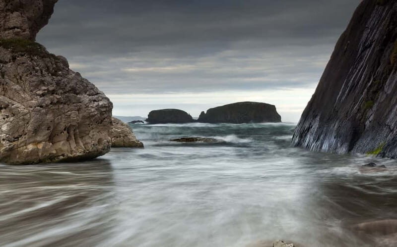 Belfast: Game of Thrones - Iron Islands & Giant's Causeway - Giant’s Causeway: UNESCO wonder plus the walking reality