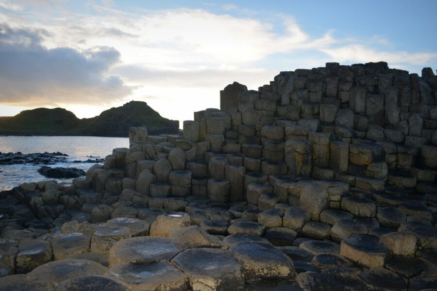 Belfast & Giant's Causeway: 2-Day Rail Tour from Dublin - Following the Antrim Coast Road and the Glens of Antrim