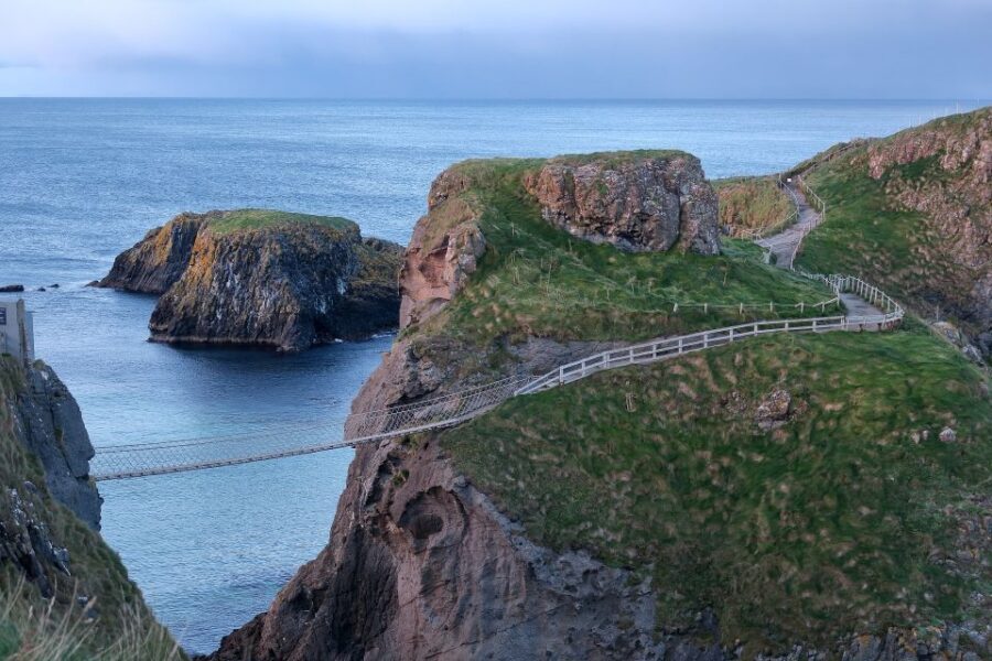 Belfast & Giant's Causeway: 2-Day Rail Tour from Dublin - Your hotel in Belfast: city-center location, one night, real convenience