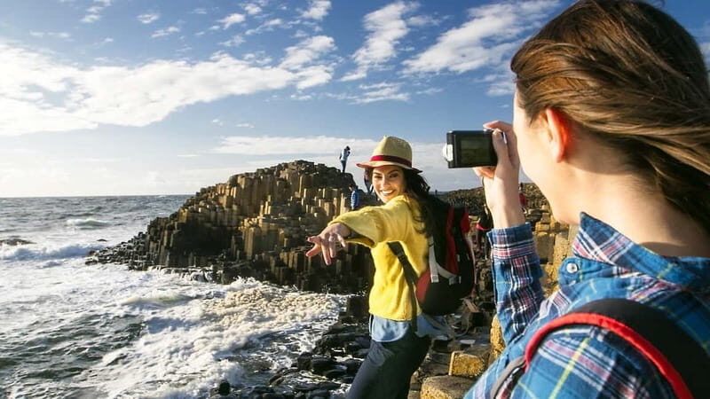 Belfast: Giant's Causeway Tour and 2-Day Open Top-Bus Tour - Dark Hedges: The Game of Thrones Kingsroad Photo Stop (Plus a Real Lunch Break)