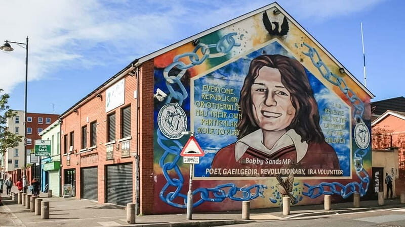 Belfast: Political Taxi Tour - Should you book this Belfast Political Taxi Tour?