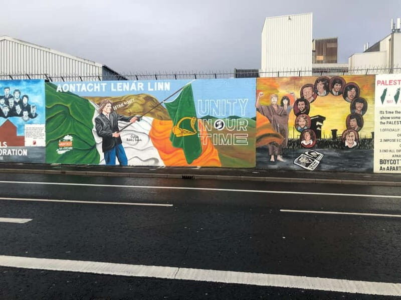Belfast: Private Black Taxi Tour with Guide - Key highlights worth planning for