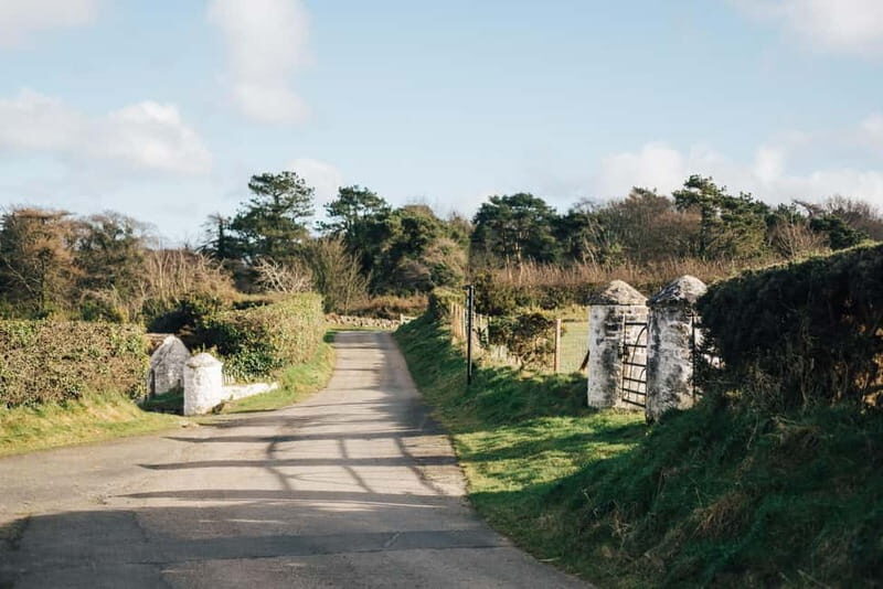 Belfast: Ulster Folk Museum Entry Ticket - McCusker’s Pub and the food break options