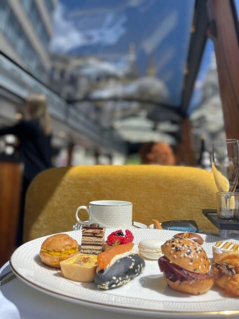 Best of London by LE GRAND - London's Luxury Bus Tour - Multilingual audioguide and a small group: how to actually enjoy it