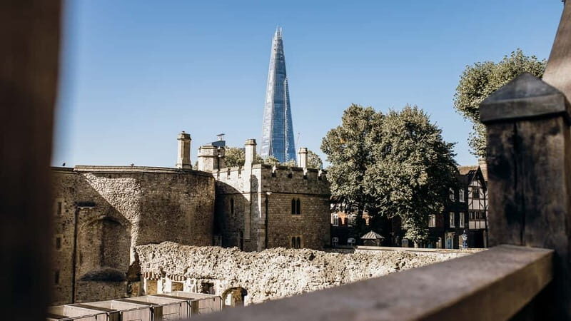 Best of London: Tower of London, River Cruise & History Walk - Westminster Abbey, Buckingham Palace, and royal sights on foot
