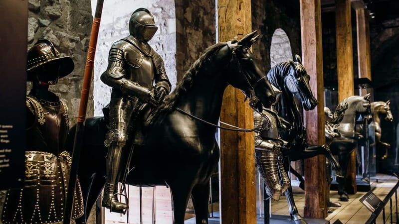 Best of London: Tower of London, River Cruise & History Walk - Timing and group size: how this morning stays focused