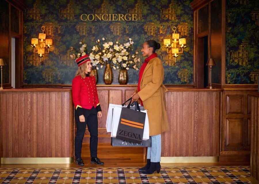 Bicester Village Shopping Trip from London with VIP Discount - The e-VIP Extra 10% Code: A Helpful Bonus With Limits