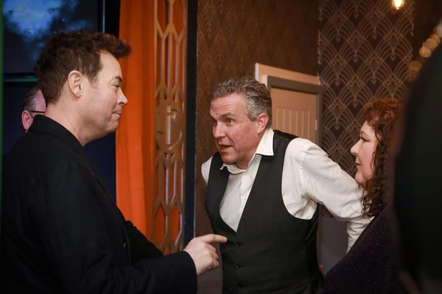 Blackpool: Family Magic Show with Award-Winning Magician - A Simple Plan for Your Evening in the House of Secrets