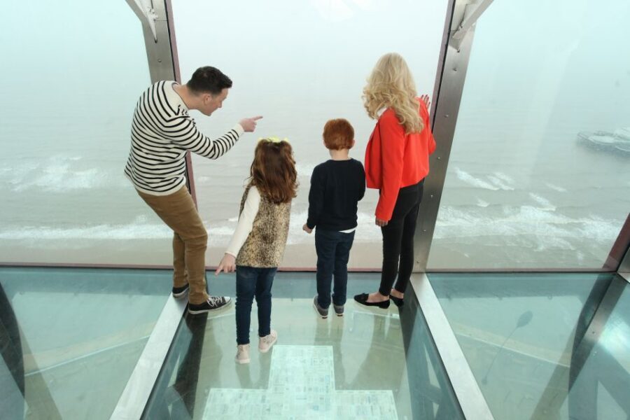 Blackpool: Tower Eye Entry Ticket - The SkyWalk glass floor: 5 cm of see-through courage