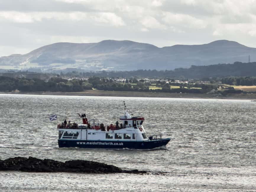 Boat trip and guided tour to Inchcolm Island - Who this suits best (and who may feel squeezed)