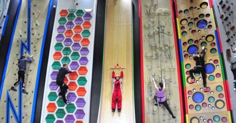 Bournemouth: RockReef Indoor Clip ‘n Climb Entry Ticket - Speed Climb: racing friends without the chaos