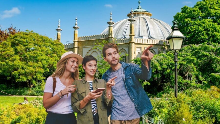 Brighton: City Walking Tour & Exploration Game - From Brighton Pier to the Royal Pavilion: how the Quest moves through town