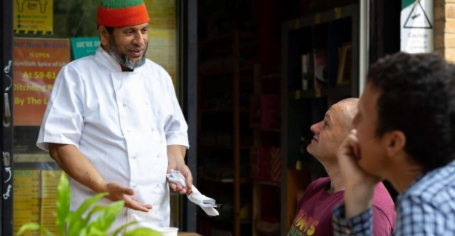 Brighton: Walking Food Tour (Vegan and Vegetarian options) - How the pacing works: 2 hours, 2 to 5 km, and a mix of standing and sitting