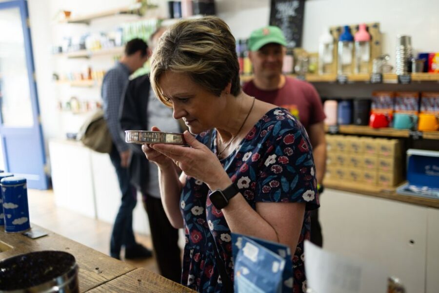 Brighton: Walking Food Tour (Vegan and Vegetarian options) - Walking the Lanes, North Laine, Pier, Royal Pavilion, and the Dome