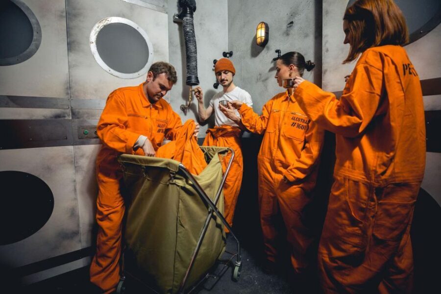 Bristol: Alcotraz Immersive Prison Cocktail Experience - How the actors and atmosphere affect your night (in good ways)