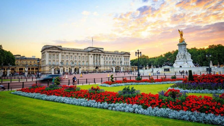 Buckingham Palace State Rooms Entry & Royal London Audio App - Key things worth knowing before you go