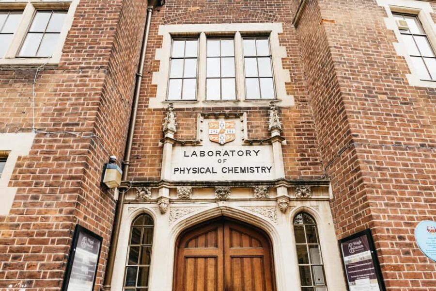 Cambridge: Alumni-led Walking Tour w/opt King's Chapel - Should you book this Cambridge alumni walking tour?