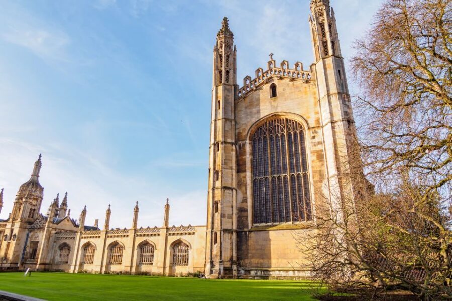 Cambridge: Guided River Cam Punting Tour - When weather is tricky, plan with flexibility