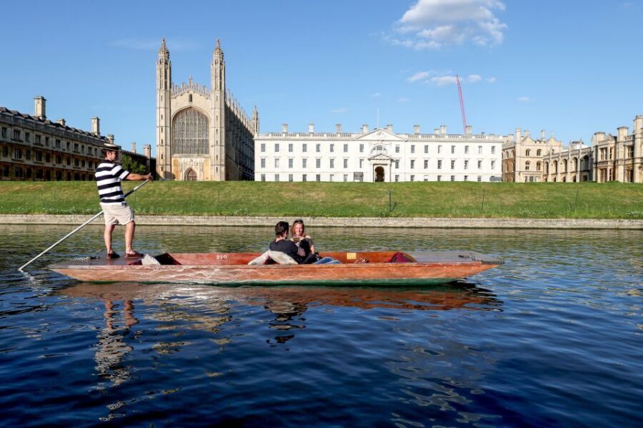 Cambridge: Guided River Cam Punting Tour - Should you book Scholars Punting Cambridge?