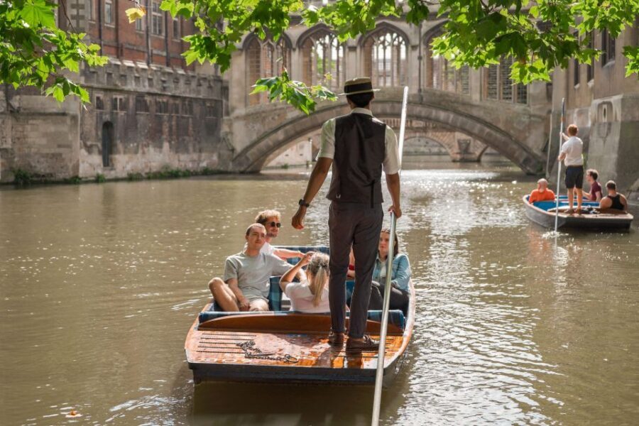 Cambridge: Guided Shared River Punting Tour - How the Guide Turns Cambridge’s Past into a Real Route