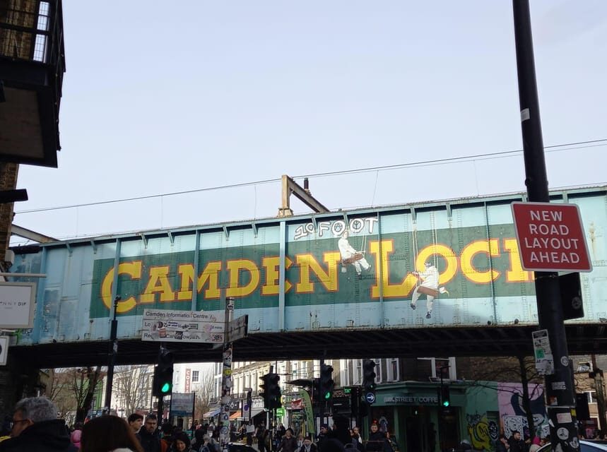 Camden Pub and Walking Tour - Setting Off From Chalk Farm and Spotting the Architecture