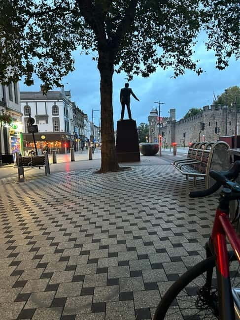 Cardiff: City Highlights Guided Walking Tour - Starting at Cardiff Library: Find the 50ft hoop and get rolling