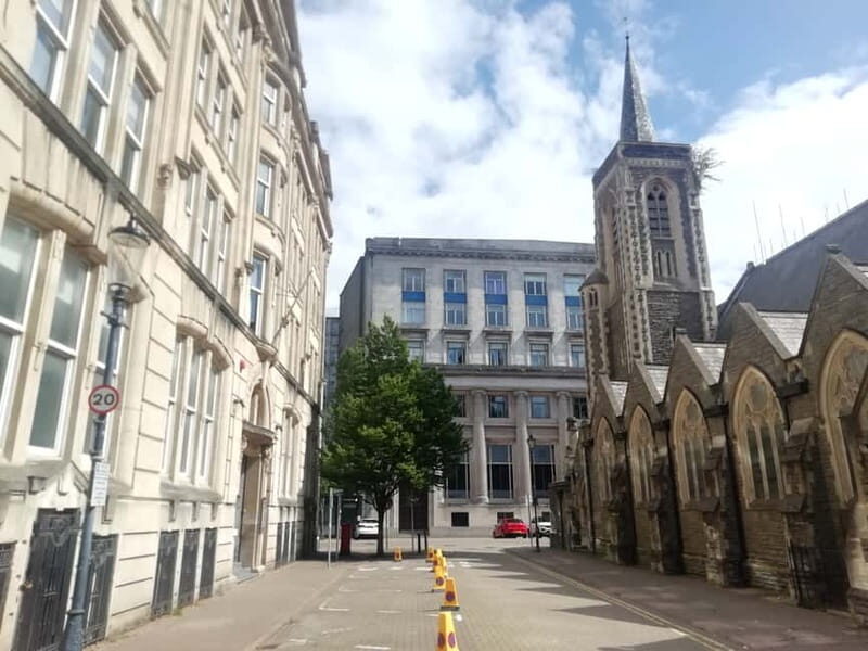 Cardiff: Private Doctor Who Walking Tour - Cardiff Bay and Torchwood: ending the walk with a spinoff payoff
