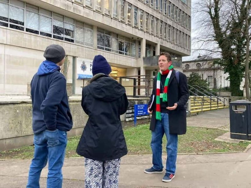 Cardiff: Private Doctor Who Walking Tour - Choosing your starting point: Cardiff Castle or the Wales War Memorial
