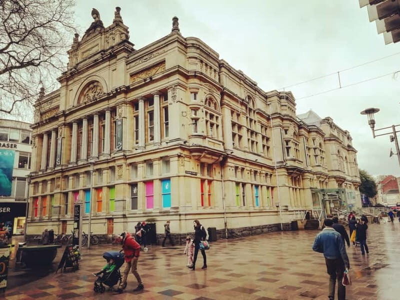 Cardiff: Private Half-Day City Center and Bay Walking Tour - Bute Park and Cathays Park: green space plus big-city posture